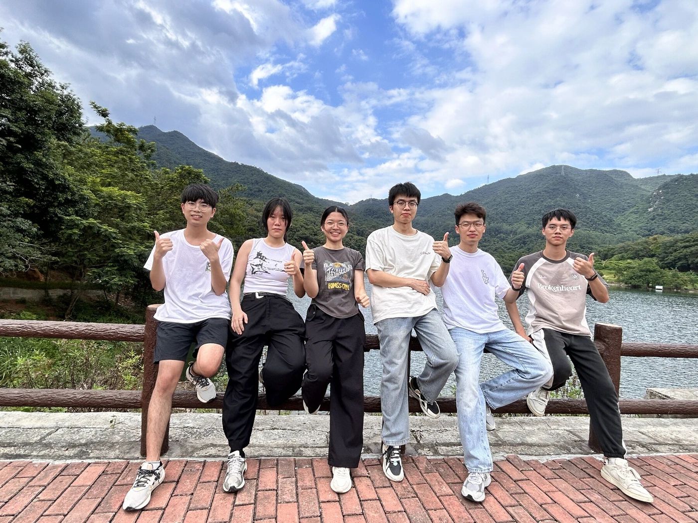 Six labmates together by the lake at Tianzhu Mountain